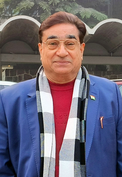 Vijay Malik -FOUNDER & PRESIDENT